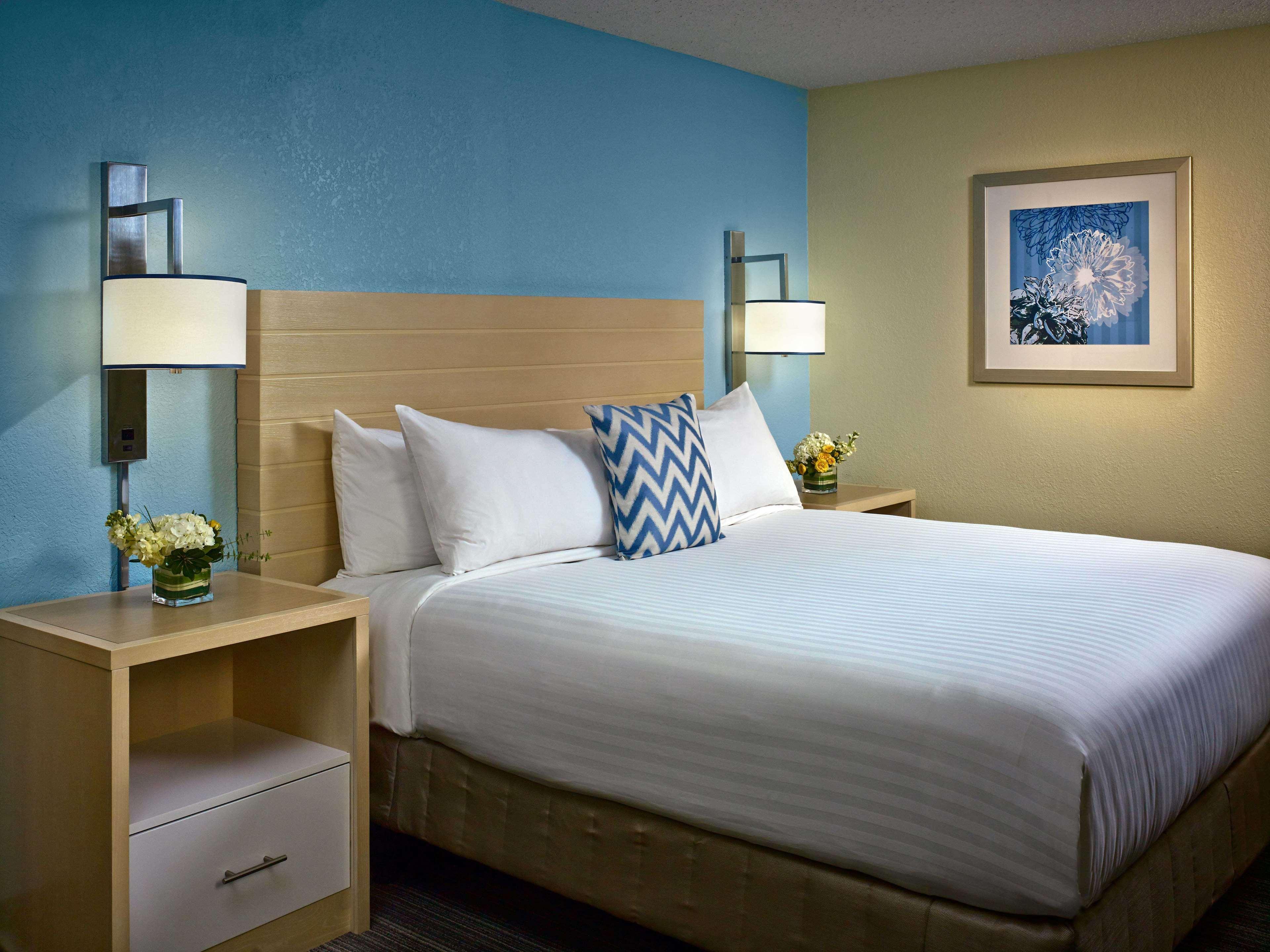 Sonesta Es Suites Cincinnati - Sharonville East Exterior photo